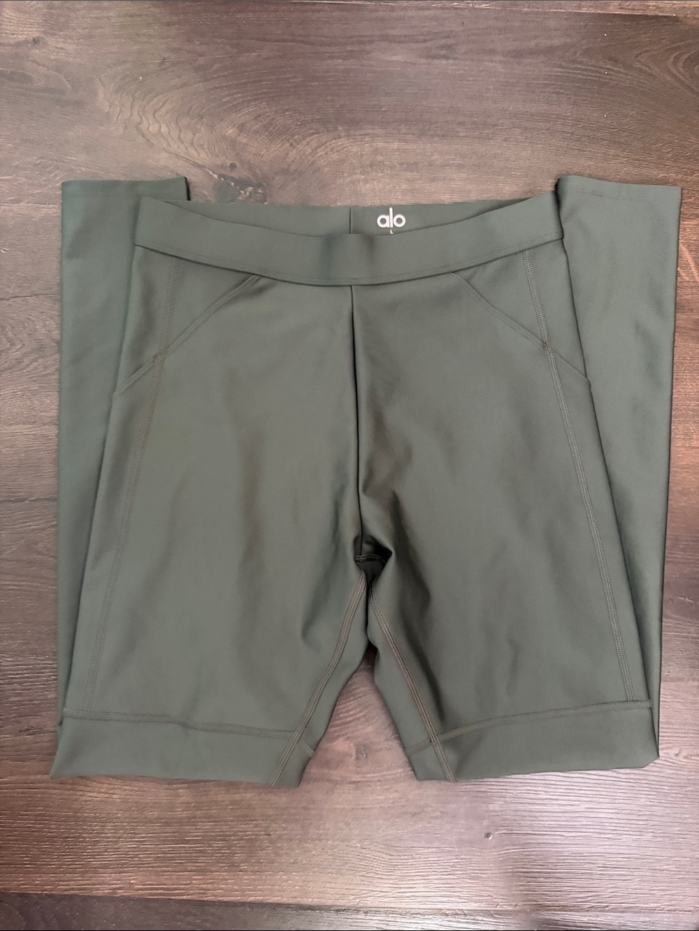 ALO High Waist Women’s High-Rise Olive Green Stretch Leggings size Large - Picture 2 of 5